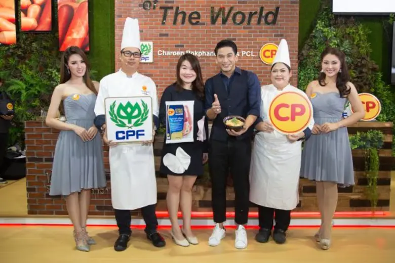 เป็นพระเอกหนุ่มที่ขึ้นชื่อเรื่องรักครอบคร...