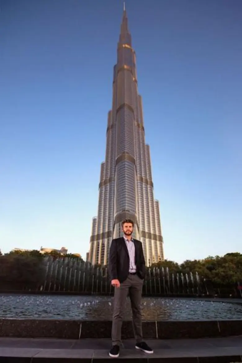 เลียม เฮมส์เวิร์ธ, เจฟฟ์ โกลด์บลัม และ ผู้กำกับ โรแลนด์ เอ็มเมอริช เดินสายโปรโมท Independence Day: Resurgence ที่ ดูไบ สหรัฐอาหรับเอมิเรตส์