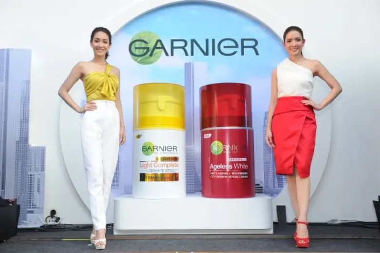 'การ์นิเย่’ ผนึกกำลัง 4 พรีเซ็นเตอร์ มิน-แอฟ-มิ้นต์-เก้า  สร้างปรากฏการณ์ผิวสวยชนะใสๆ ทุกมลภาวะเมือง