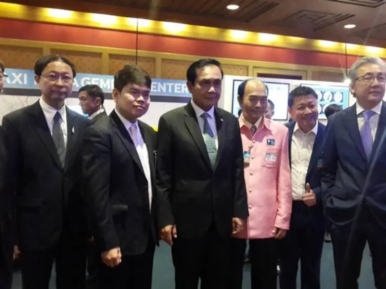 นายศิริพงศ์ อินทรวดี กรรมการผู้จัดการ บริ...