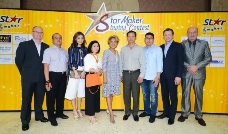 ครูอ้วน-มณีนุช เสมรสุต ผู้อำนวยการสถาบันส...