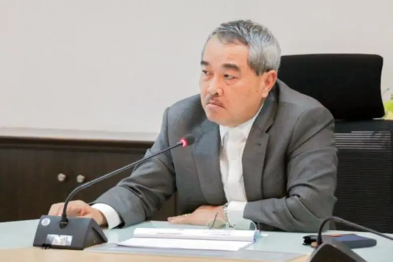 นายสมชาย พูลสวัสดิ์ อธิบดีกรมสรรพสามิต เป...