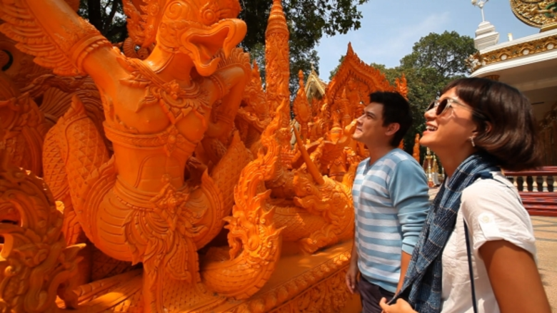 ภาพข่าว: ภาพยนตร์สั้นส่งเสริมและเผยแพร่ภาพลักษณ์วัฒนธรรม และแหล่งท่องเที่ยวของประเทศไทย เรื่อง “เส้นทางรัก ๒” (#LOVE en ROUTE 2)