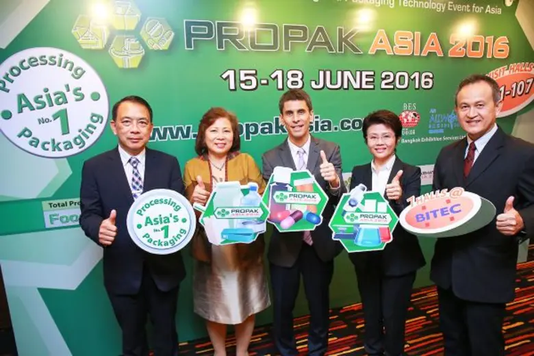 มร. จัสติน พาว ผู้จัดการทั่วไป บริษัทแบงค...