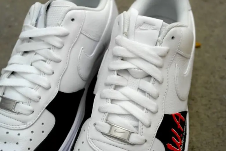 รองเท้ากอล์ฟ Nike Lunar Force 1 G มีต้นแบ...