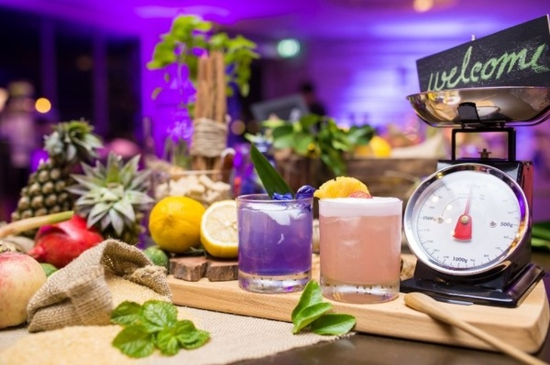 โรงแรม เดอะ เวสทิน แกรนด์ สุขุมวิท ร่วมกั...