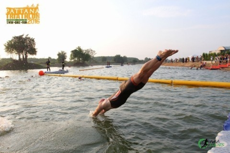 นักกีฬาพันธุ์แกร่ง เข้าแข่งขันพัฒนาฯไตรกีฬา 2559