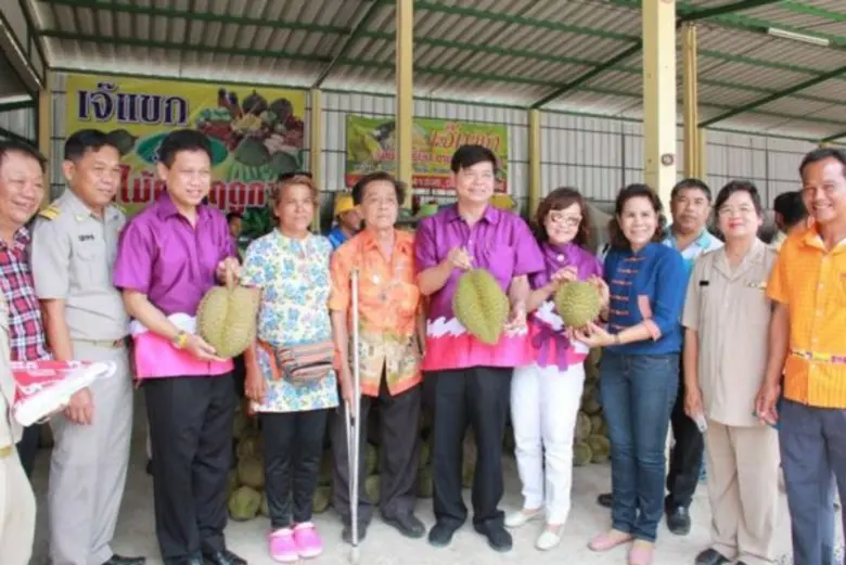 จังหวัดระยอง เปิดเมือง โชว์ของดี สไตล์ระยอง ส่งเสริมการท่องเที่ยวท้องถิ่นให้คึกคักในช่วงฤดูกาลผลไม้ประจำจังหวัดระยอง ในงาน “เทศกาลผลไม้และของดีจังหวัดระยอง ประจำปี 2559” วันที่ 9-15 มิ.ย.นี้