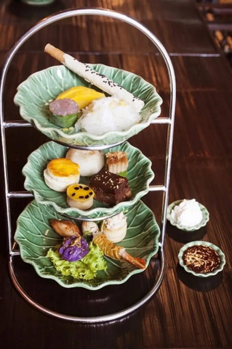 เอราวัณ ที รูม ขอเชิญท่านมาจิบชายามบ่ายแล...