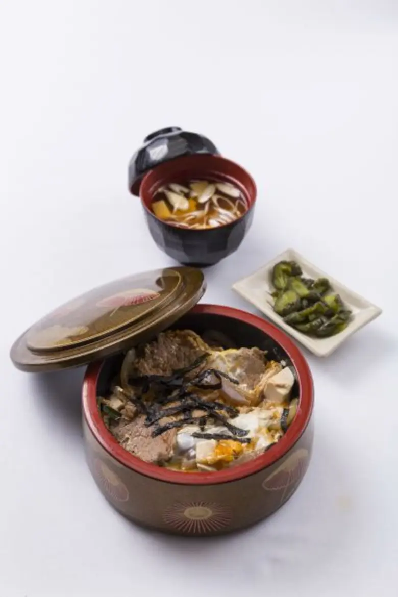 ตลอดเดือนมิถุนายนนี้ ห้องอาหารแคลิฟอร์เนี...