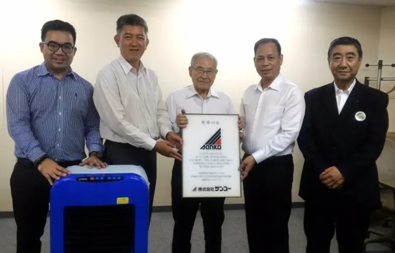 นายนพชัย วีระมาน กรรมการผู้จัดการบริษัทมา...