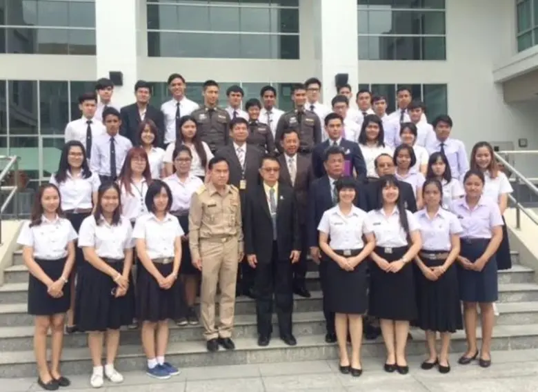 ในวันนี้ (30 พฤษภาคม 2559) พลตำรวจเอกวัชร...