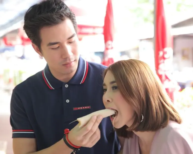 มาเยือนรายการ "ซุปตาร์ตลาดแตก" ทางช่อง 8 ...