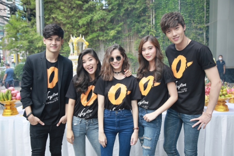 ซุ่มถ่ายทำกันมาพักใหญ่ สำหรับละครวัยรุ่นเ...