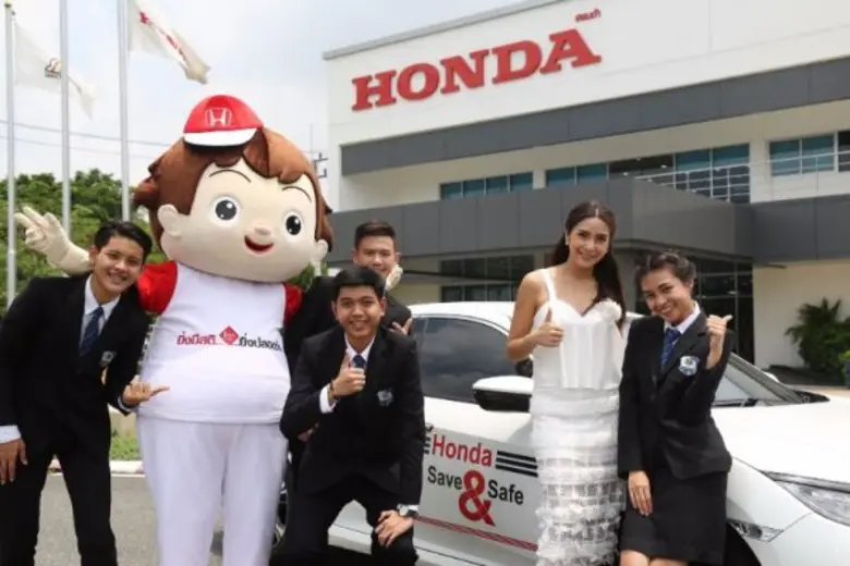 "ฮอนด้า" ร่วมมือ "TRS 99.5" จัดโครงการ "TRS 99.5 เครือข่ายจราจรอุ่นใจ ขับขี่ปลอดภัยกับฮอนด้า” ปี 4 ขยายการรณรงค์ขับขี่ปลอดภัยในกลุ่มนักศึกษาอาชีวะ-นักขับมือใหม่
