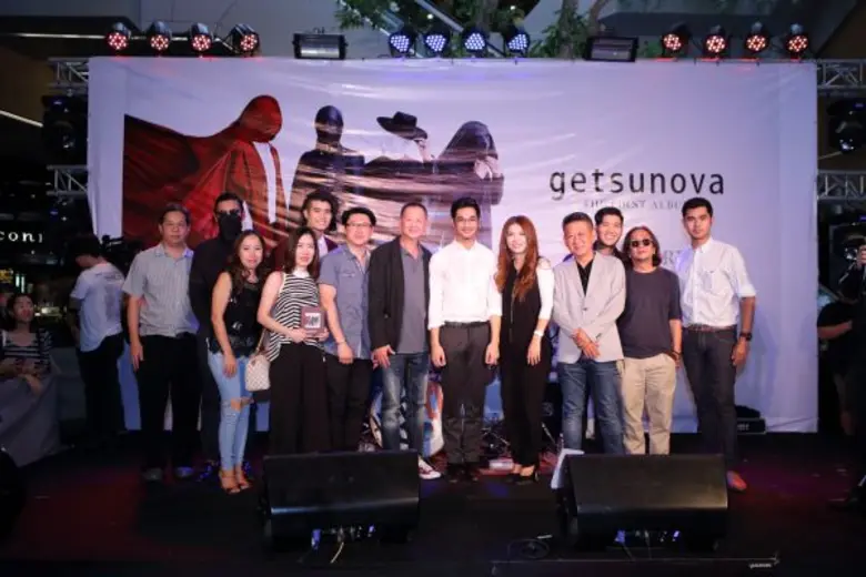 แฟนคลับล้น “เกทสึโนวา” ปลื้มปริ่ม...แถลงอัลบั้มแรกในชีวิต...เกทสึโนวา เดอะ เฟิร์ส อัลบั้ม