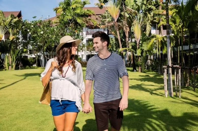 Turn the next Thailand getaway into a sel...