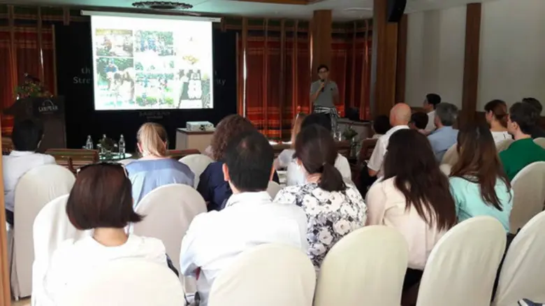 คณะ OSCE ศึกษาดูงาน โครงการสามพรานโมเดล