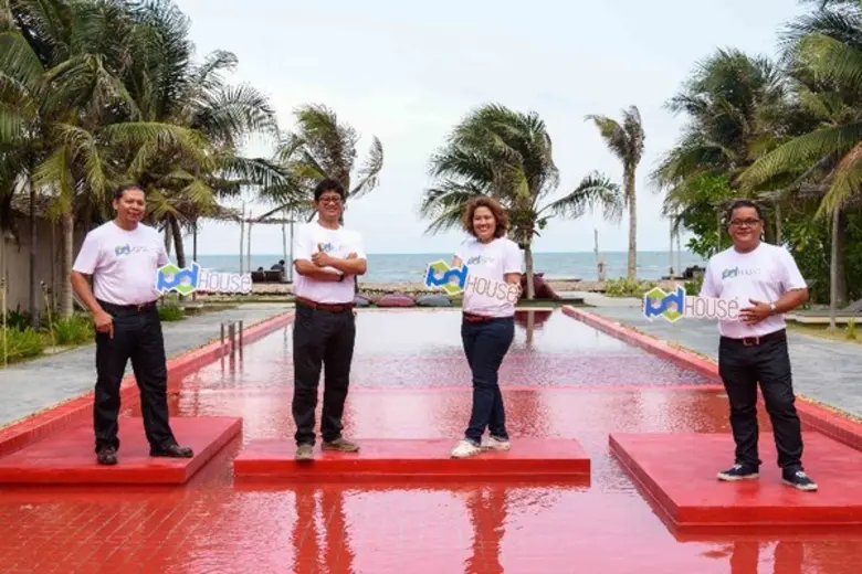 นายสิทธิพร สุวรรณสุต ประธานเจ้าที่บริหาร ...