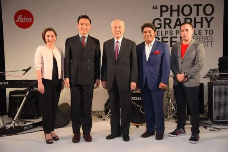 คับคั่ง...แน่นขนัด ไปด้วยคนรักไลก้า!! เต็...