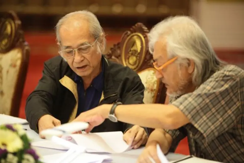 สุดเข้ม เฟ้นหานักเขียนจาก 2,500 ผลงานเข้าชิงรางวัล ในโครงการปลุกจิตสำนึกรู้คุณแผ่นดิน ครั้งที่ 5