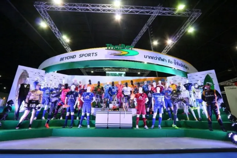 ไทยเบฟฯ ยกทัพนักกีฬาดังร่วมออกบูธในงาน Th...