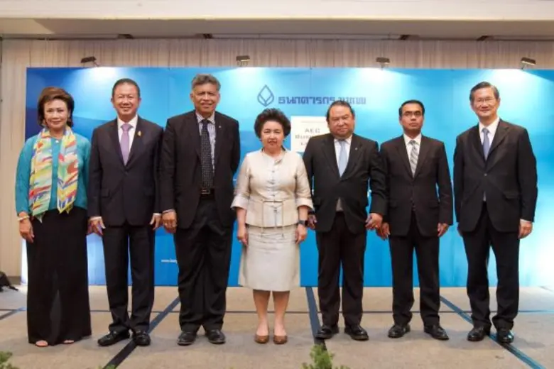 นายชาติศิริ โสภณพนิช กรรมการผู้จัดการใหญ่...