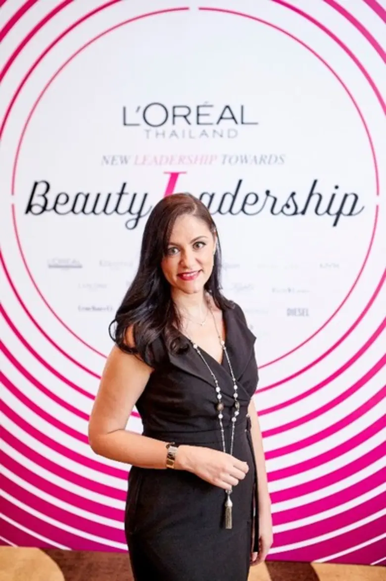 เพิ่งจะได้รับตำแหน่งกรรมการผู้จัดการคนล่า...