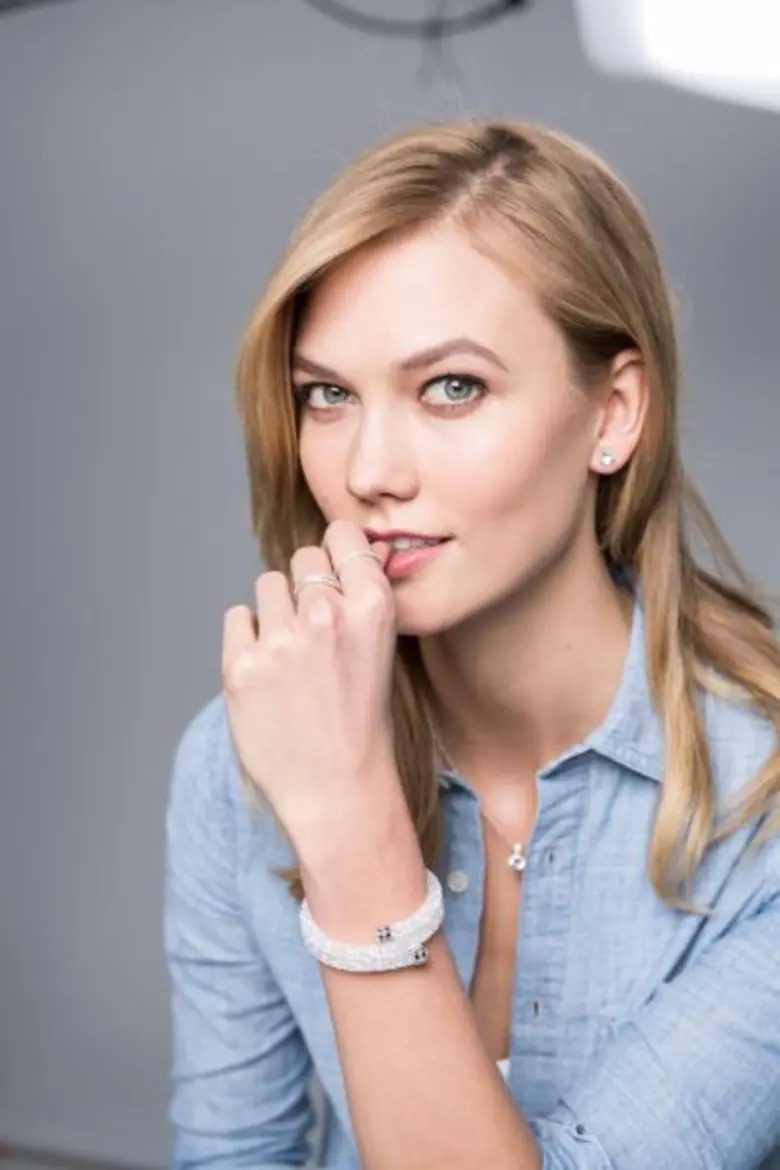 Karlie Kloss เปล่งประกายเจิดจรัส ในฐานะ BRAND AMBASSADOR คนใหม่ของสวารอฟสกี้