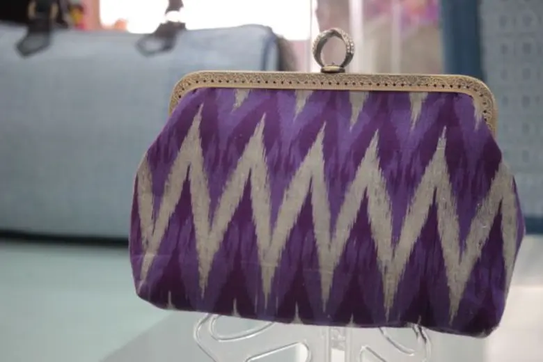 สัมผัสเอกลักษณ์ ตัวตน ของคนชาติพันธุ์ต่าง ๆ ผ่านผืนผ้า ในนิทรรศการ “ผ้าชาติพันธุ์”