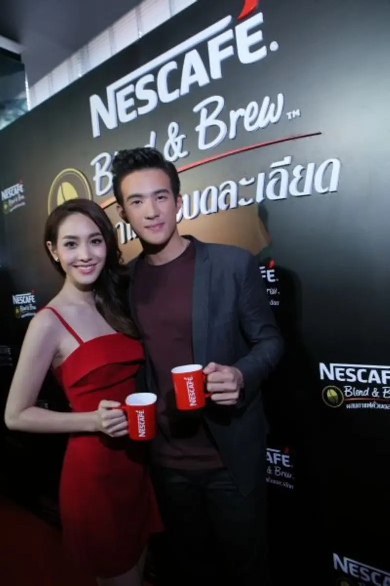 มิน-เจมส์ เผยโฉม “เนสกาแฟ เบลนด์ แอนด์ บรู” ใหม่  “ผสมกาแฟคั่วบดละเอียด” ในแบบที่คุณไม่เคยสัมผัส
