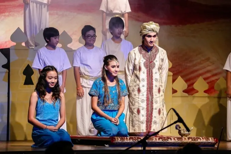 โรงเรียนนานาชาติเดอะรีเจ้นท์กรุงเทพฯ พระร...