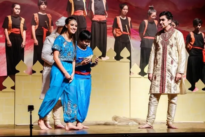 โรงเรียนนานาชาติรีเจ้นท์กรุงเทพ (พระราม 9) จัดงานแสดงครั้งยิ่งใหญ่ อะลาดิน เจอาร์ 16 – 17 มิถุนายน 2559