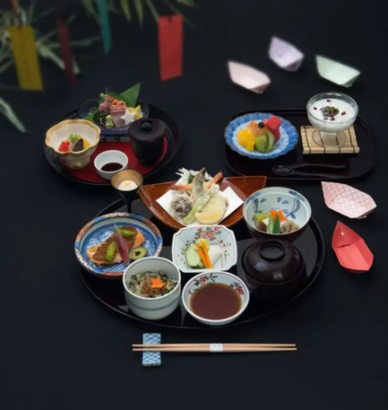 ห้องอาหาร ยามาซาโตะ (Yamazato) โรงแรม ดิ ...