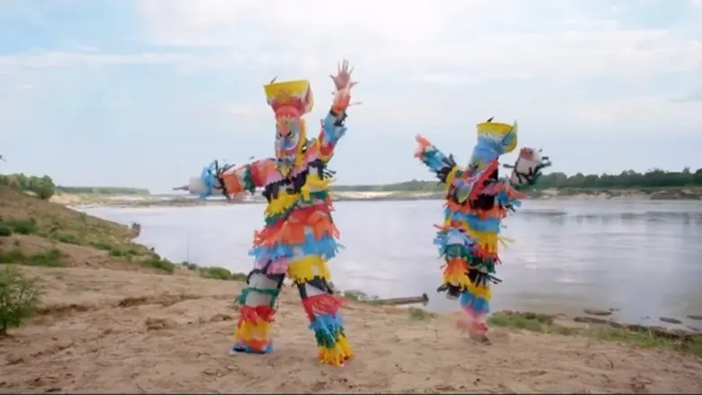 ผู้ว่าฯ ยุทธศักดิ์ นำทีมปลุกกระแสท่องเที่ยวชวนกันเที่ยวไทยผ่านโฆษณา “จับมือเที่ยวไทย” ดันรายได้ตลาดในประเทศให้ถึง 9 แสนล้าน