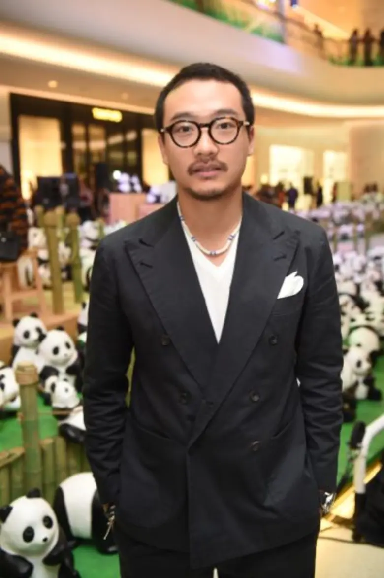 ศูนย์การค้าเซ็นทรัล เอ็มบาสซี จัดนิทรรศกา...