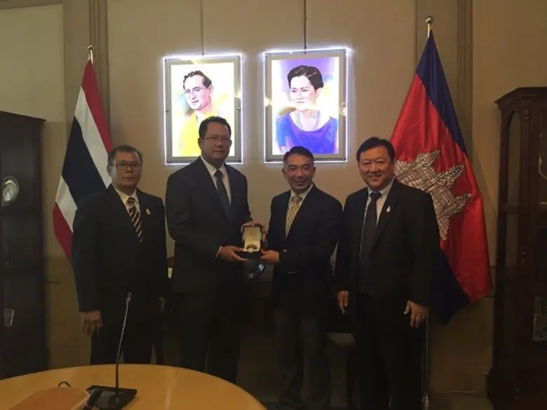 อ.พรพิสุทธิ์ มงคลวนิช อธิการบดี วิทยาลัยเ...