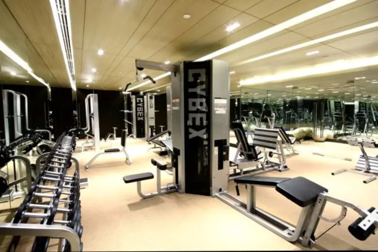 ฟิตเนตเซ็นเตอร์ โรงแรมเซ็นทาราแกรนด์ เซ็น...