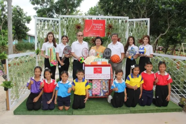 สถานีโทรทัศน์สีกองทัพบกช่อง 7 โดย คุณพลาก...