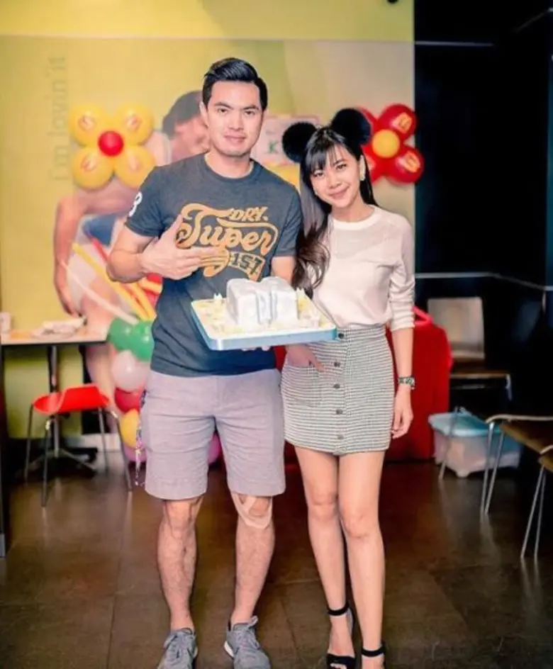 แม้ว่าช่วงนี้กระแสเรื่องความรักนักฟุตบอลก...