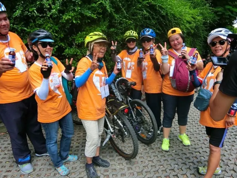 “ลิโพ” เสริมความสดชื่นเพิ่มพลังนักปั่น Thailand Top Vote เที่ยวรอบเกาะรัตนโกสินทร์