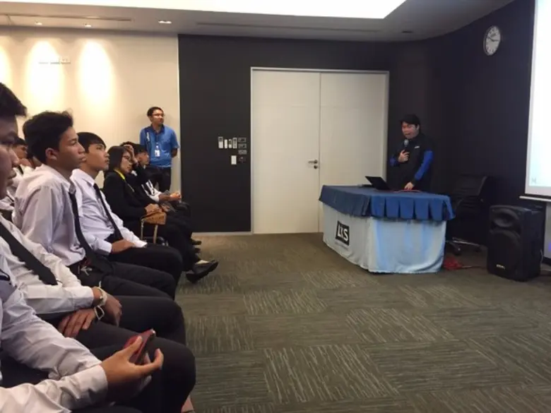 เลคิเซ่ กรุ๊ป ต้อนรับวิทยาลัยการอาชีพปากช่อง เยี่ยมชมการผลิตหลอดไฟอันทันสมัย