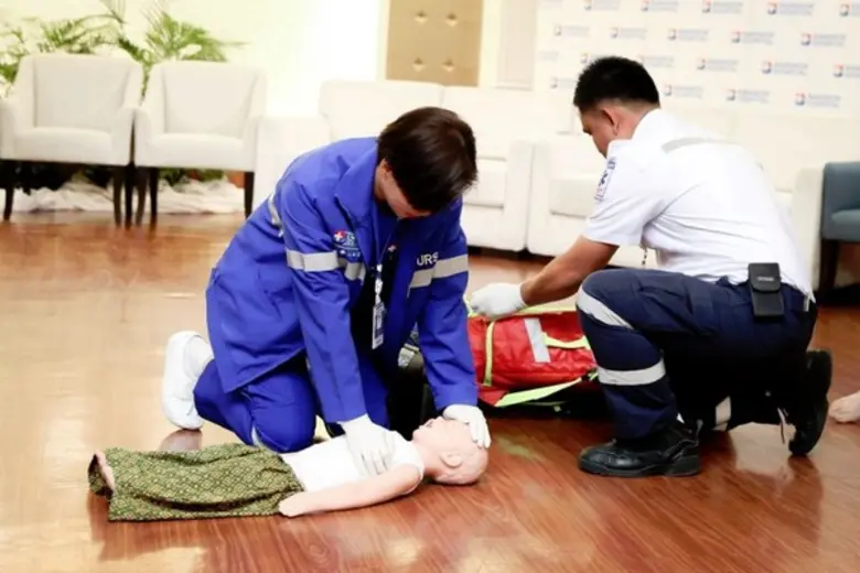 การช่วยชีวิตและการดูแลผู้ป่วยเด็กวิกฤต (กู้วิกฤต ชีวิตเด็ก)