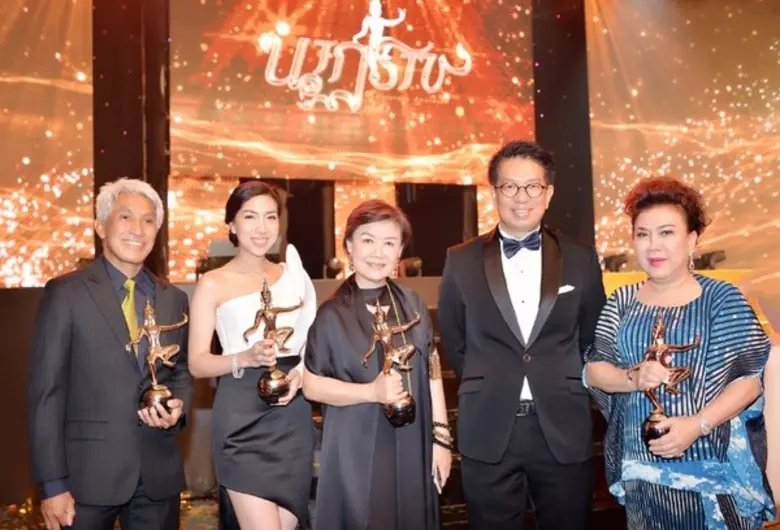 เขมทัตต์ พลเดช นายกสมาพันสมาคมธ์วิชาชีพวิ...