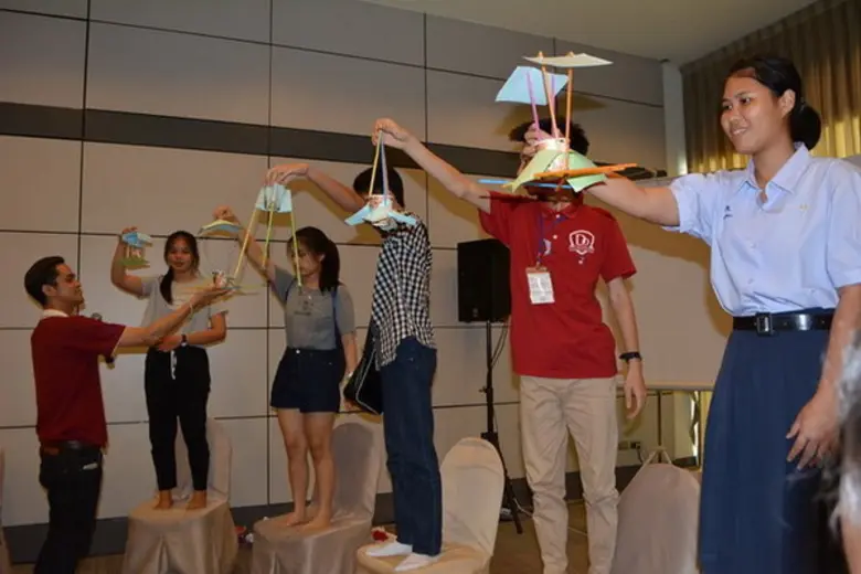 วทท.เพื่อเยาวชนสร้างกำลังคนวิทยาศาสตร์รุ่นใหม่