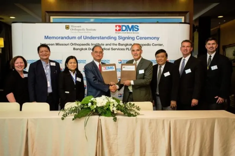 นพ. ชาตรี ดวงเนตร กรรมการรองกรรมการผู้อำน...