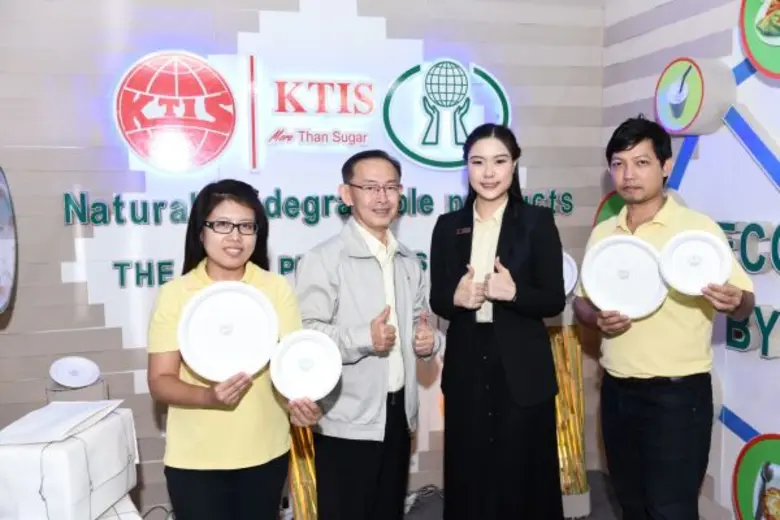 นายสมชาย สุวจิตตานนท์ ผู้ช่วยประธานเจ้าหน...