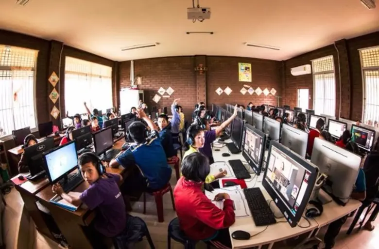 “เลิร์นเอ็ด” ตัวช่วยเด็กไทย เก่ง 'วิทย์-คณิต’ โรงเรียนไหนสนใจ.. ยกมือขึ้น