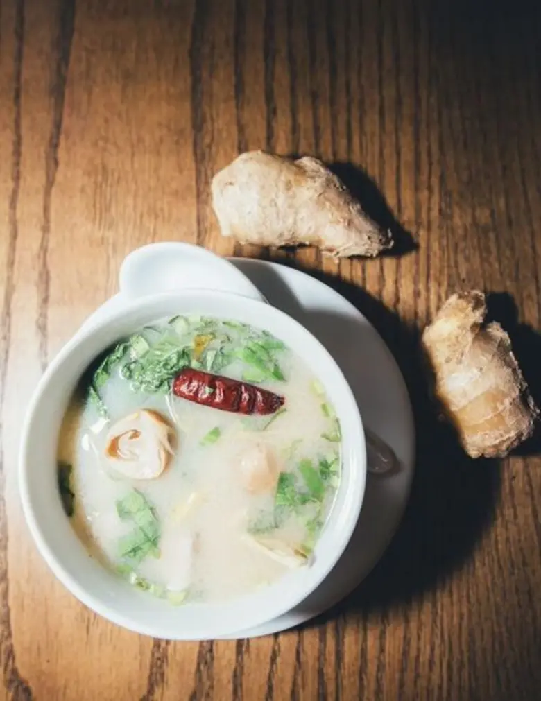 'Sustainable Seafood' ห้องอาหารเอราวัณ ที รูม โรงแรมแกรนด์ ไฮแอท เอราวัณ กรุงเทพฯ