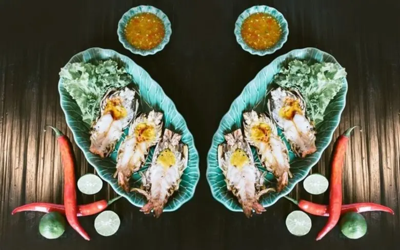 'Sustainable Seafood' ห้องอาหารเอราวัณ ที รูม โรงแรมแกรนด์ ไฮแอท เอราวัณ กรุงเทพฯ